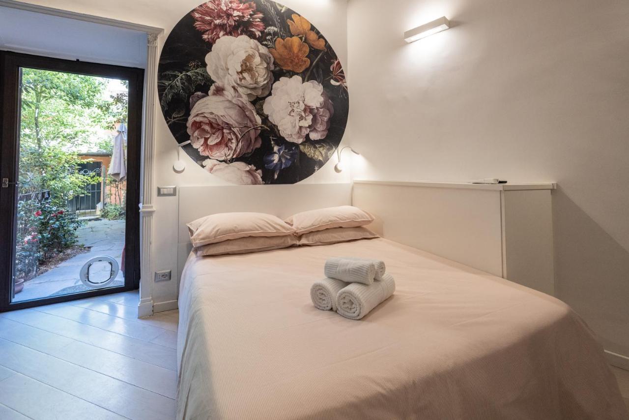Rione Monti Studio Apt With Private Garden Рим Экстерьер фото