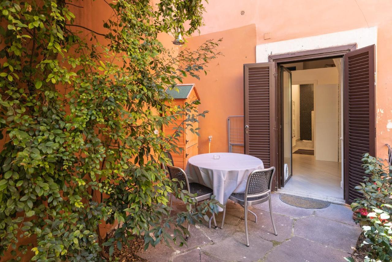 Rione Monti Studio Apt With Private Garden Рим Экстерьер фото