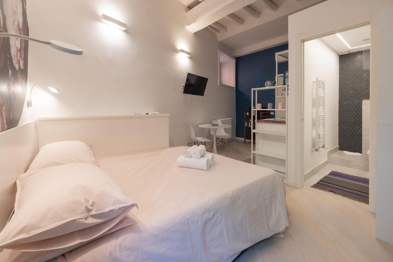 Rione Monti Studio Apt With Private Garden Рим Экстерьер фото